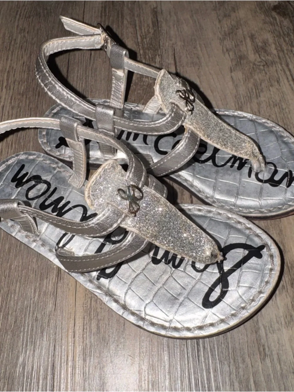 Sam Edelman Girls Silver Glitter T-Strap Sandals